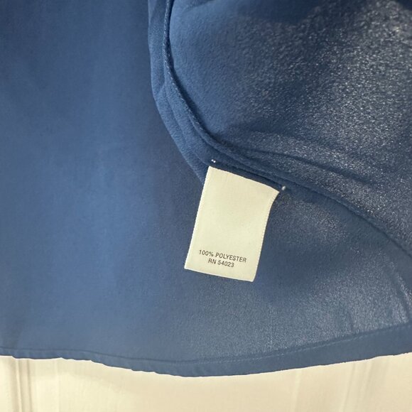 Royal Blue Banana Republic Heritage Button Down Size L - Picture 2 of 6